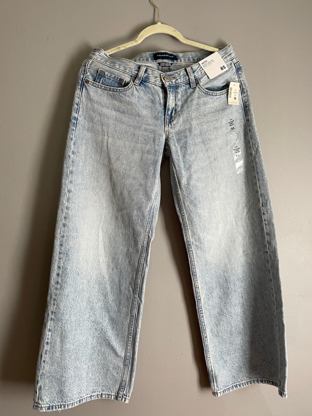 New Light Wash Women’s Wide Leg Jeans